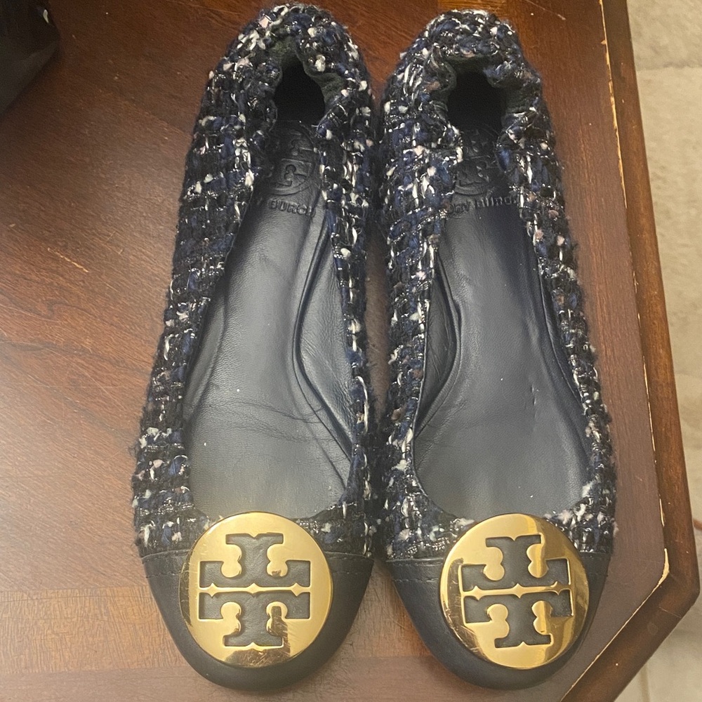 Tory Burch Women's Tweed Navy Flats with Gold Logo